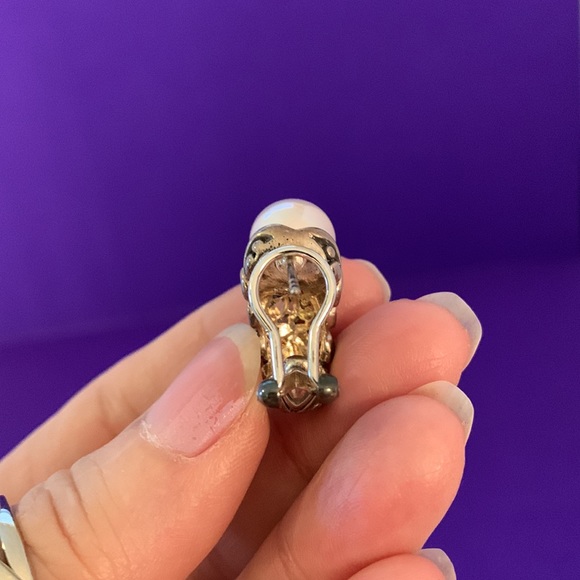 925 Sterling Silver Pearl Earrings Scroll Detail - Picture 6 of 14